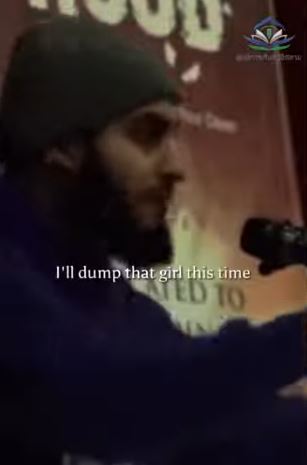 يجب على كل مسلم الاستماع إلى هذا